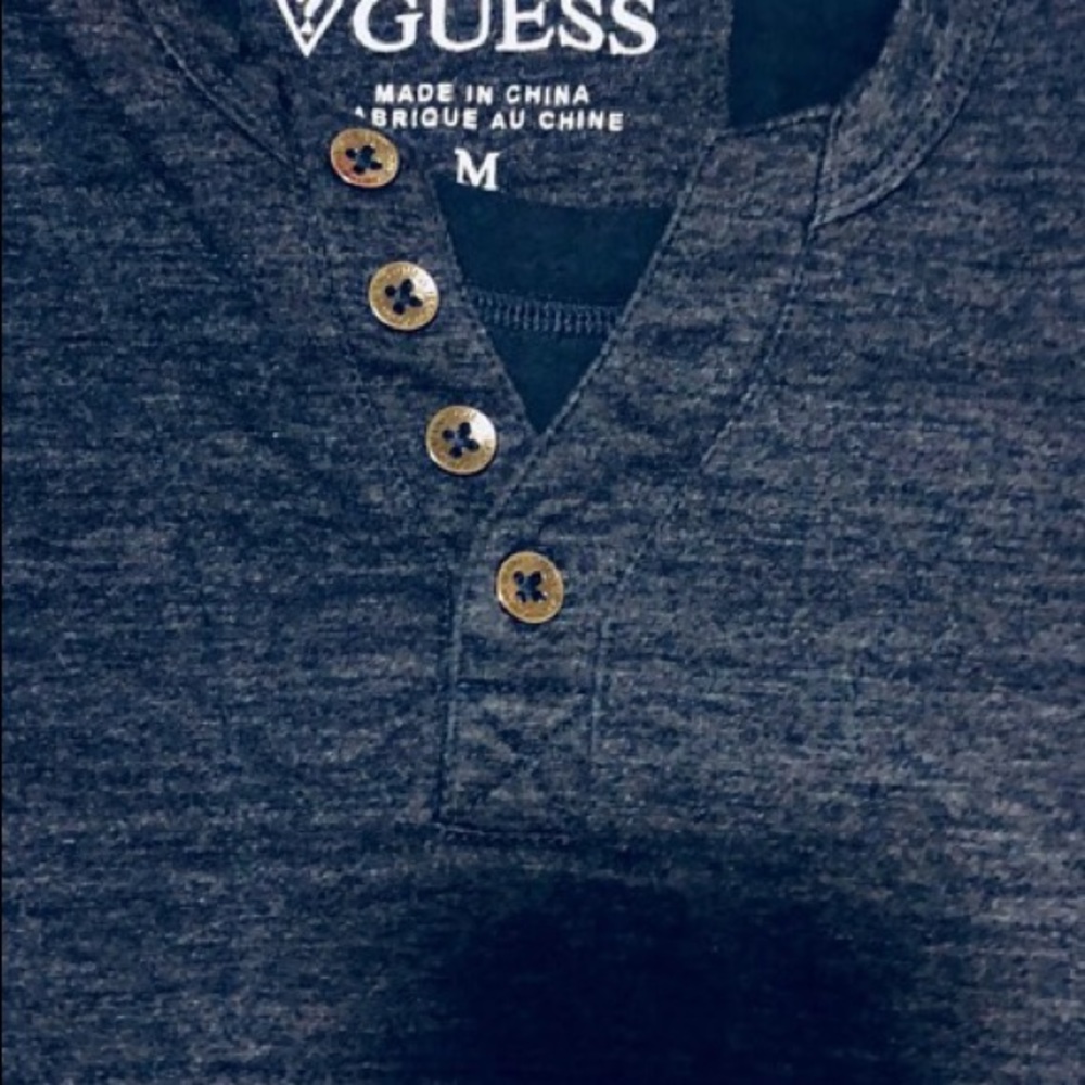 Men Guess T-shirt